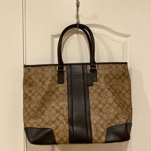 COACH Tote